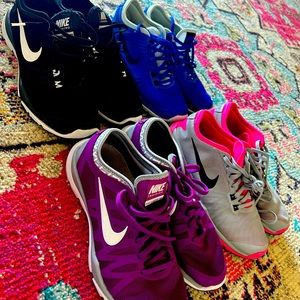 Lot of women’s Nike flex supreme tr4 tennis shoes.size 6. willing to take offers